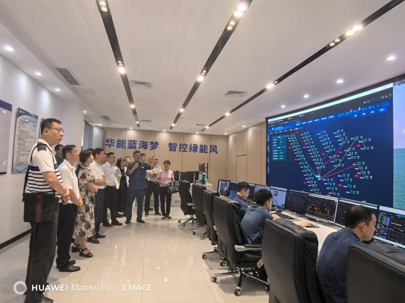 吴太能陪同农工党福建省委员会调研会长单位风电项目