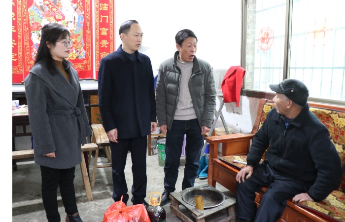 墨香迎新春  知联送温情